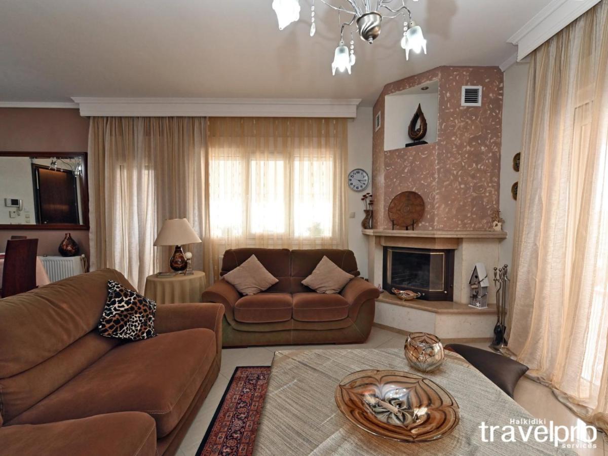 Villa Vangelis เนอาปลายา ภายนอก รูปภาพ