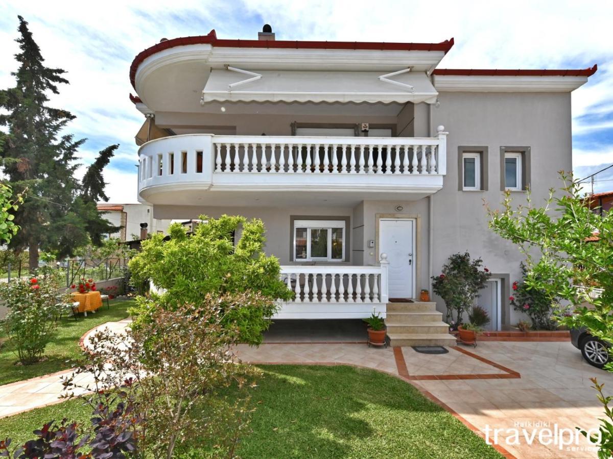 Villa Vangelis เนอาปลายา ภายนอก รูปภาพ