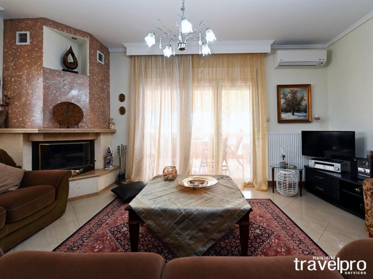 Villa Vangelis เนอาปลายา ภายนอก รูปภาพ