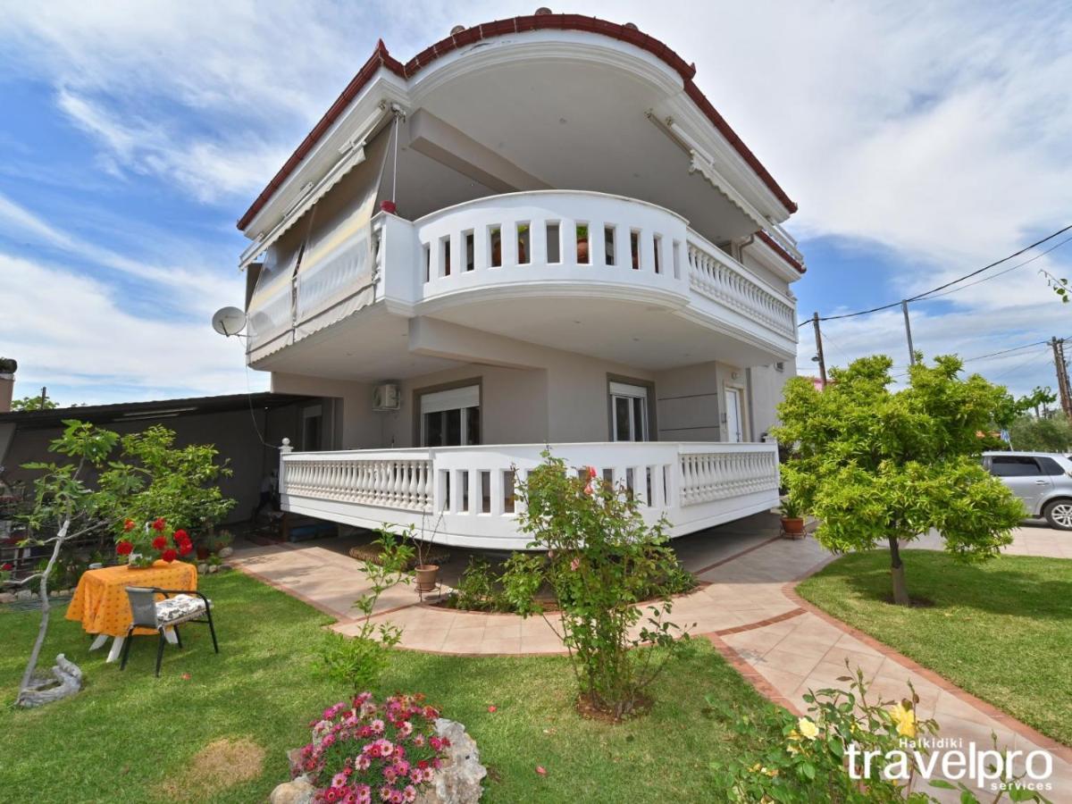 Villa Vangelis เนอาปลายา ภายนอก รูปภาพ