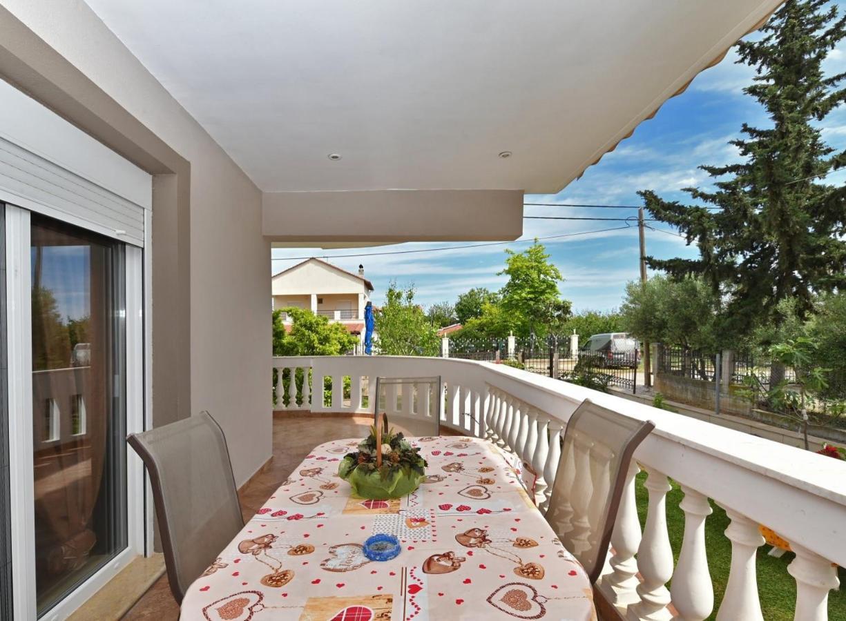 Villa Vangelis เนอาปลายา ภายนอก รูปภาพ